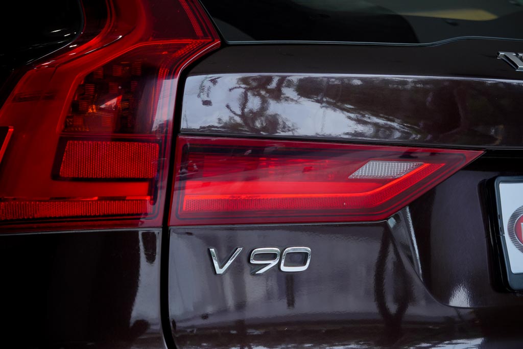 Volvo V90 Cross Country