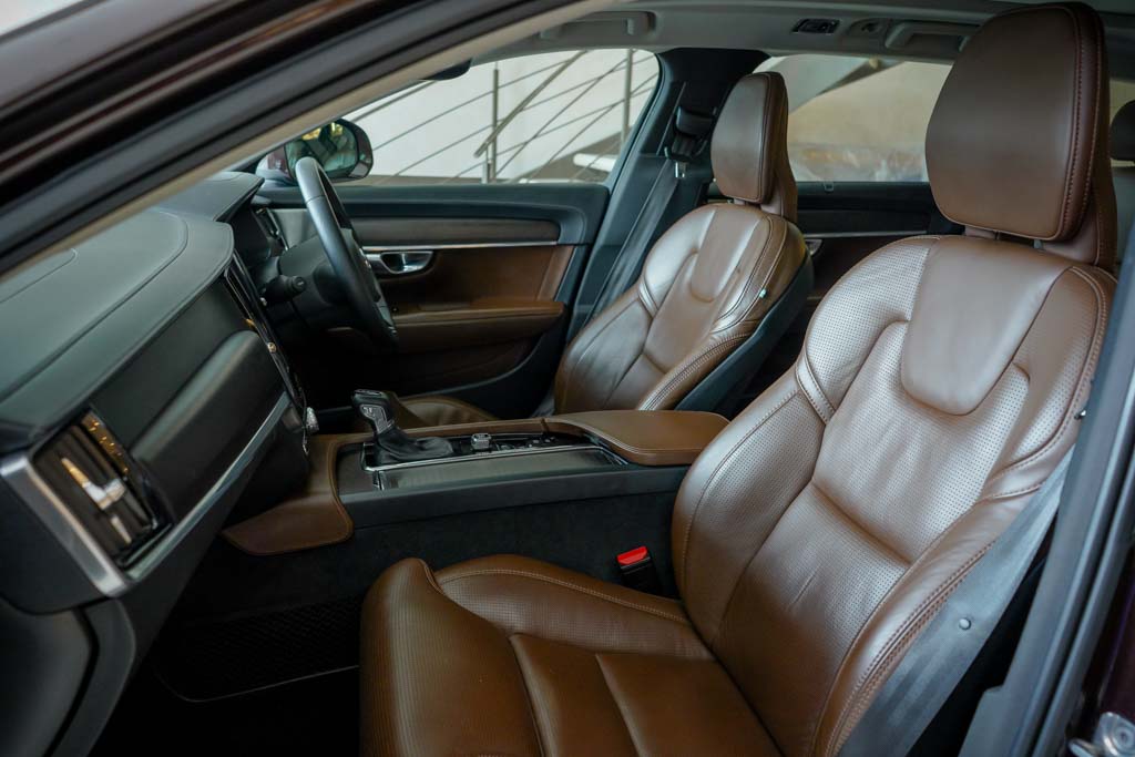 Volvo V90 Cross Country