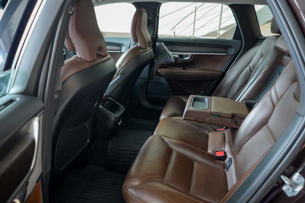 Volvo V90 Cross Country