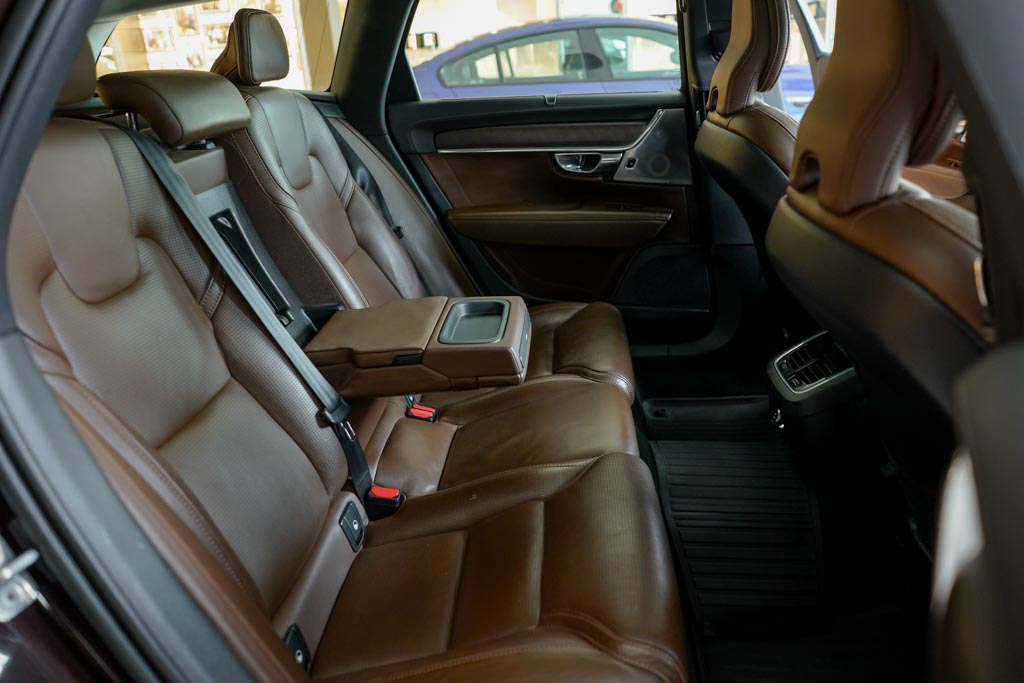 Volvo V90 Cross Country