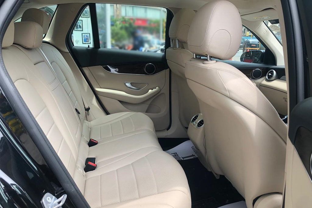 Mercedes-Benz GLC 220 D 4MATIC