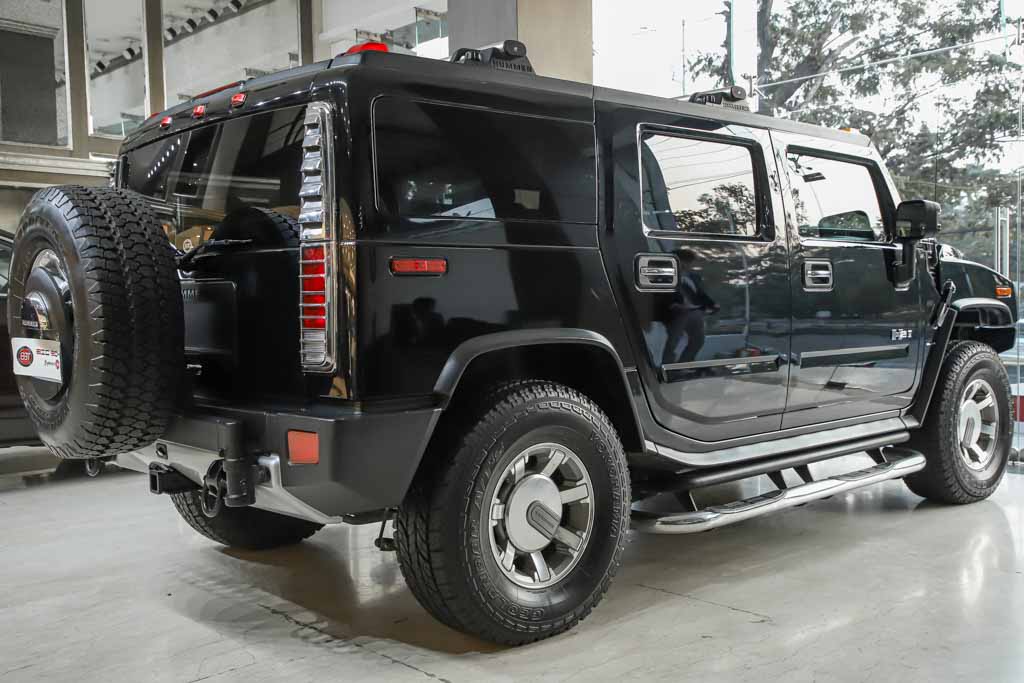 Hummer H2