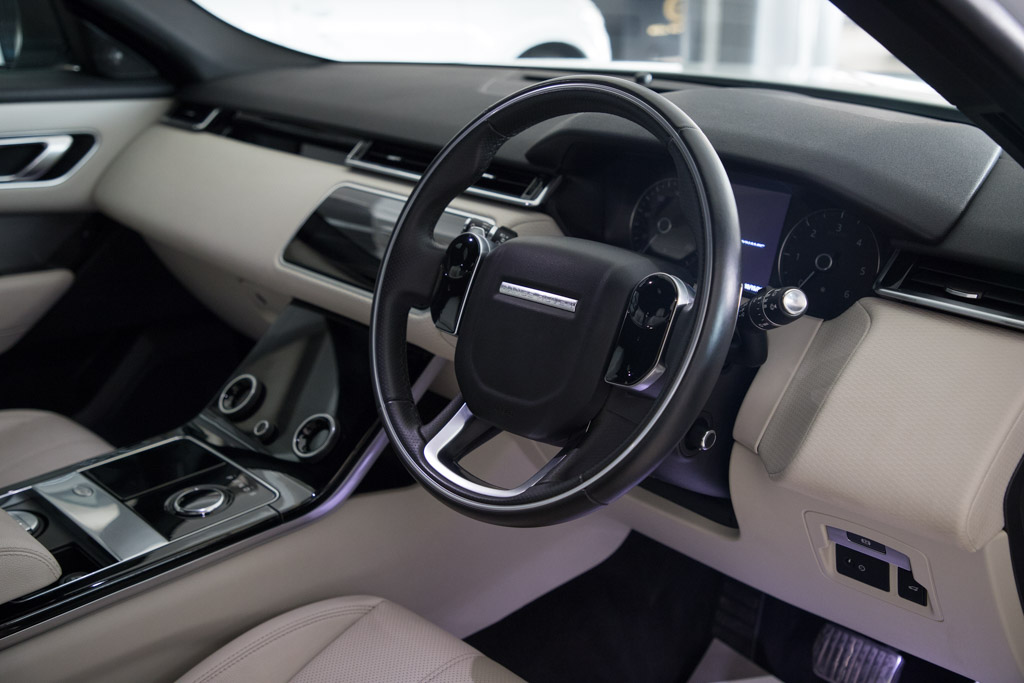 Range Rover Velar D180 S R-Dynamic