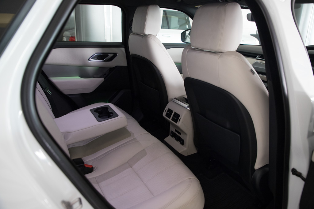 Range Rover Velar D180 S R-Dynamic