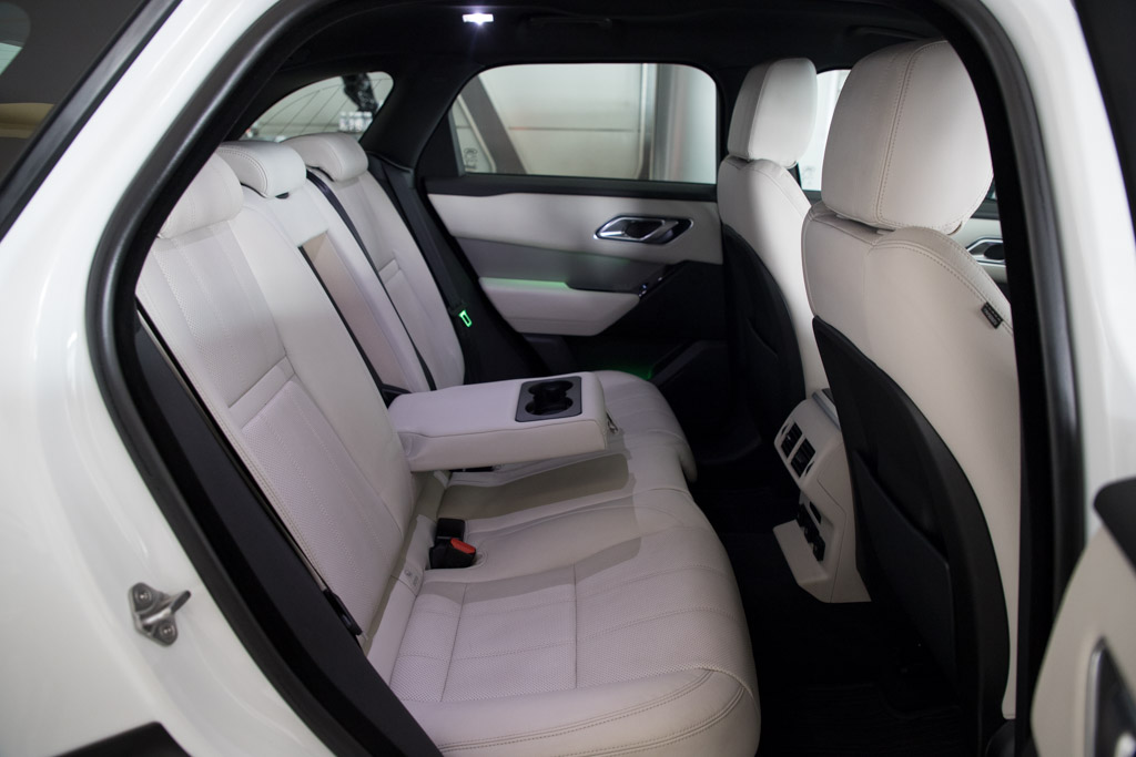 Range Rover Velar D180 S R-Dynamic