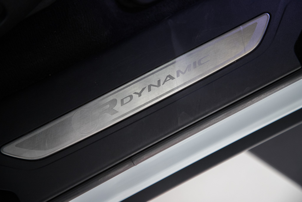 Range Rover Velar D180 S R-Dynamic