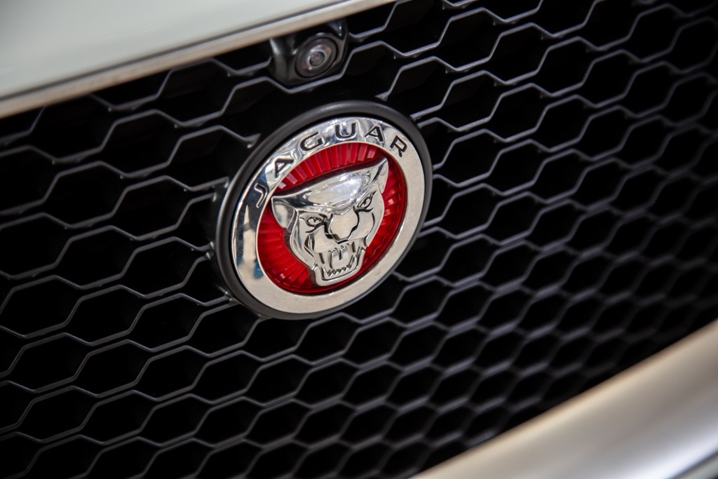 Jaguar F-Pace R sport