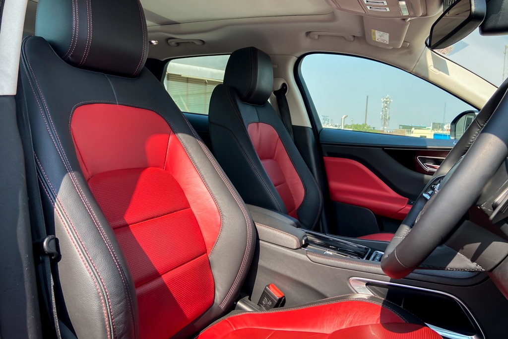 Jaguar F-Pace R sport