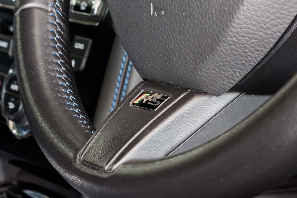 Jaguar XKR-S steering wheel