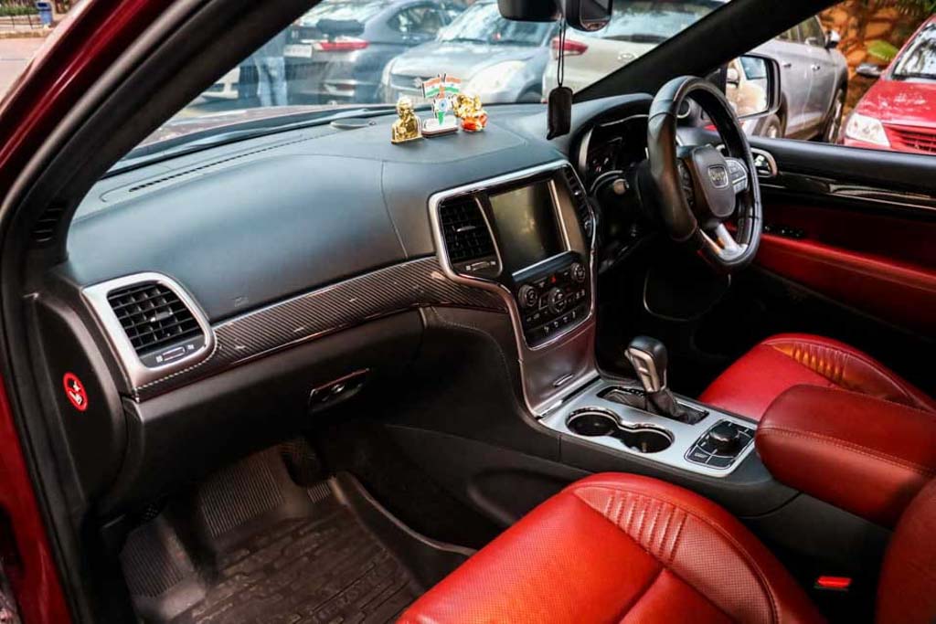 Jeep Grand Cherokee SRT