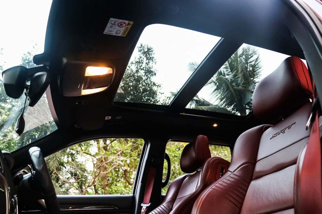 Jeep Grand Cherokee SRT