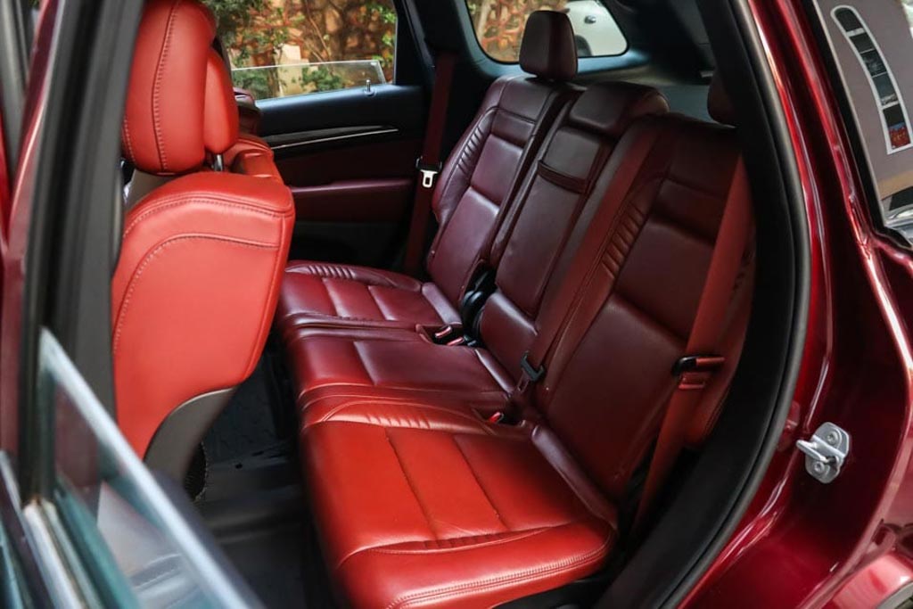 Jeep Grand Cherokee SRT