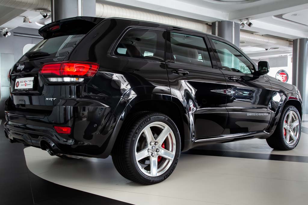 Jeep Grand Cherokee SRT