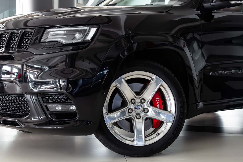 Jeep Grand Cherokee SRT