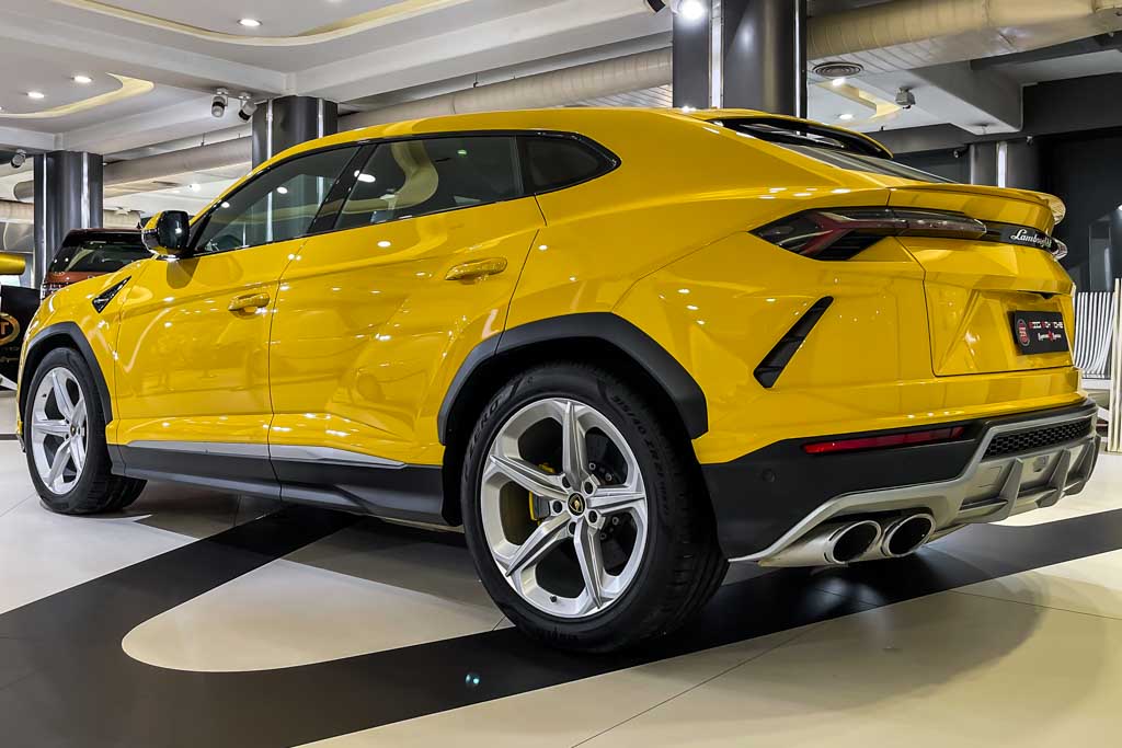 Lamborghini URUS