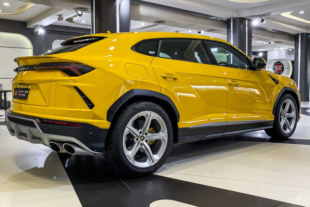 Lamborghini URUS
