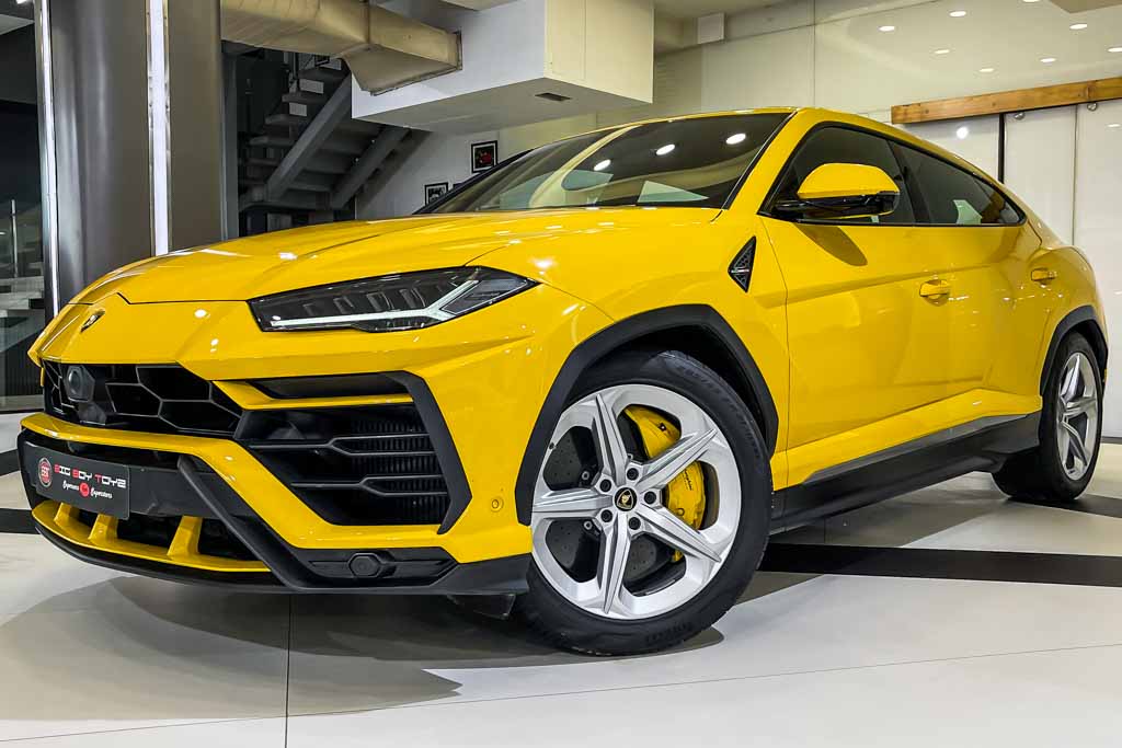 Lamborghini URUS