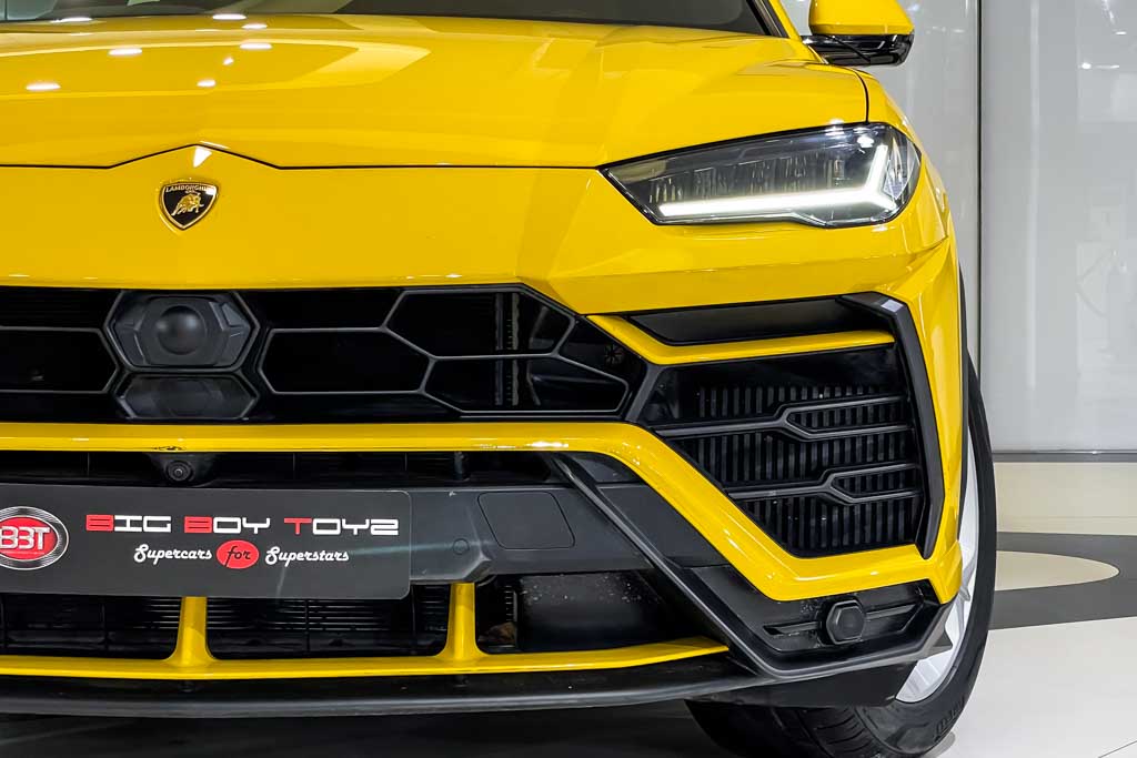 Lamborghini URUS