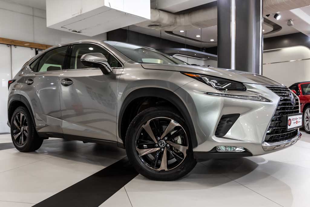 Lexus NX 300H Luxury