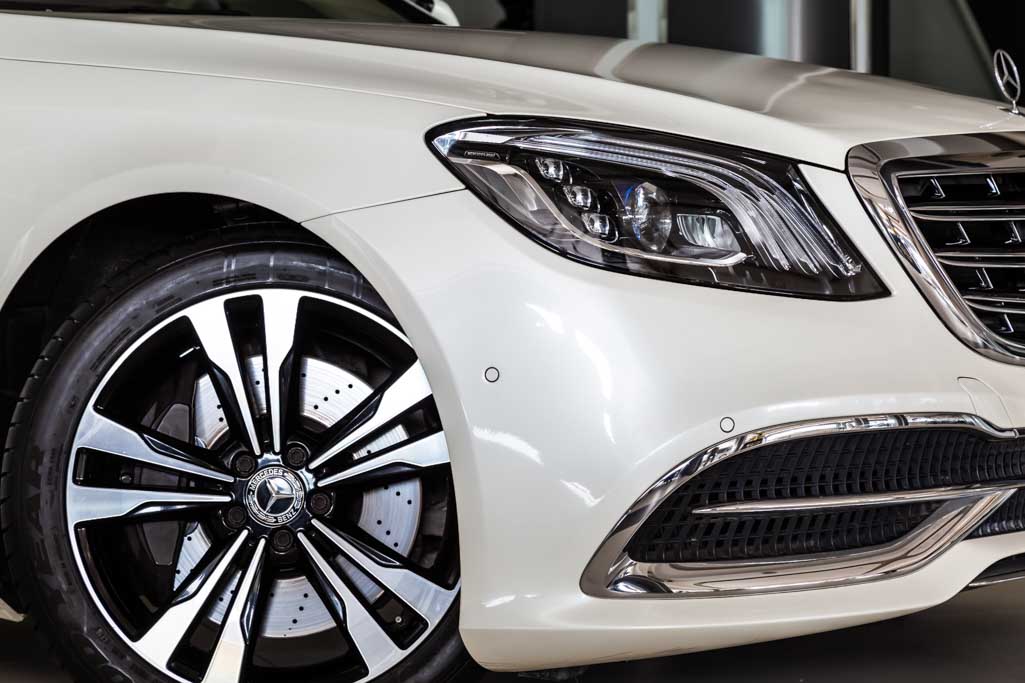 Mercedes Maybach S560