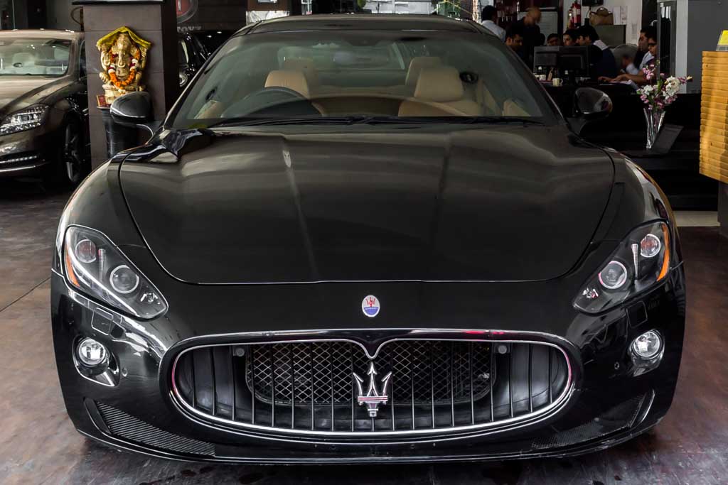Maserati GranTurismoS front view