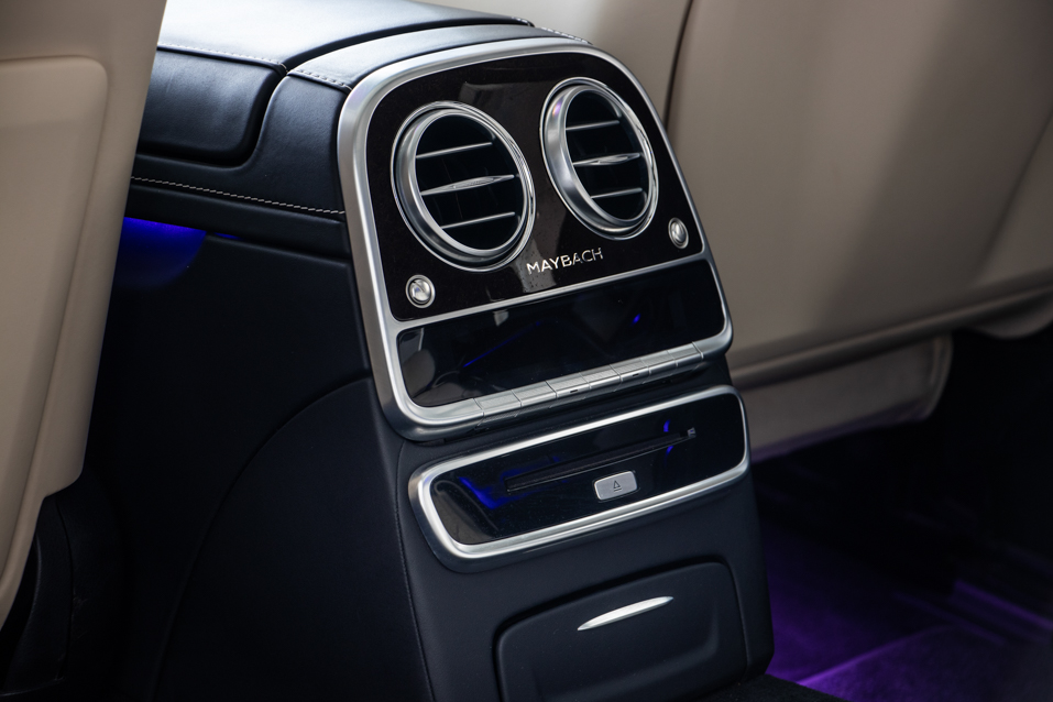 Mercedes Maybach S500