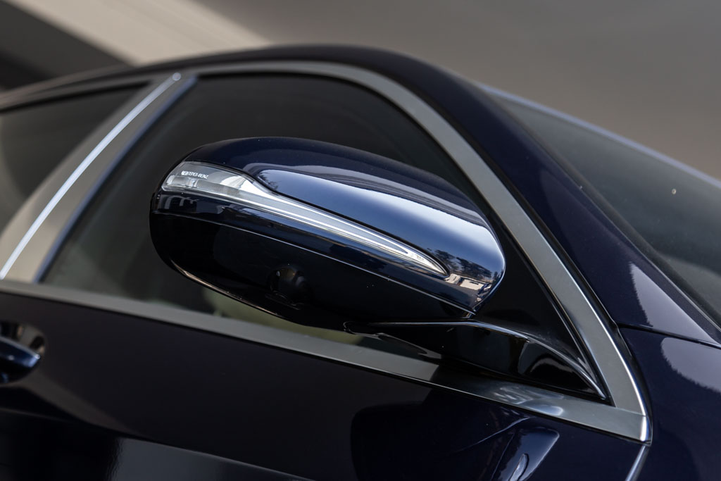 Mercedes Maybach S560