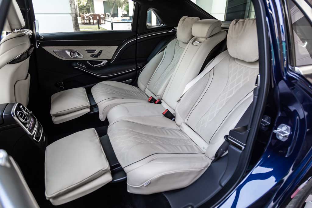 Mercedes Maybach S560