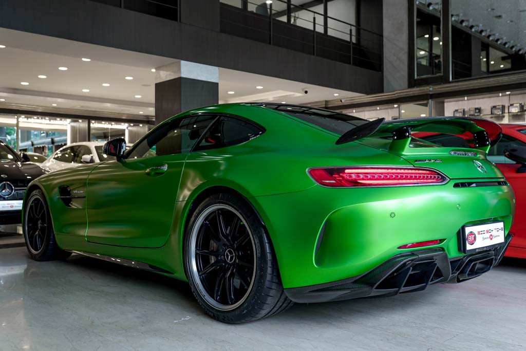 Mercedes-AMG GT R