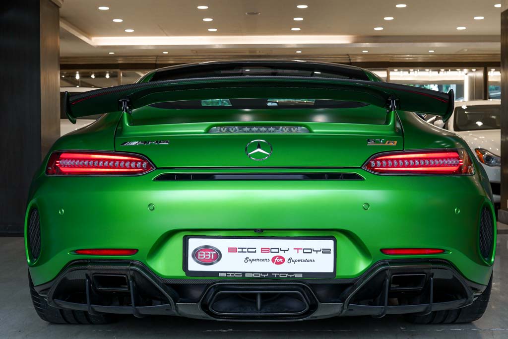 Mercedes-AMG GT R