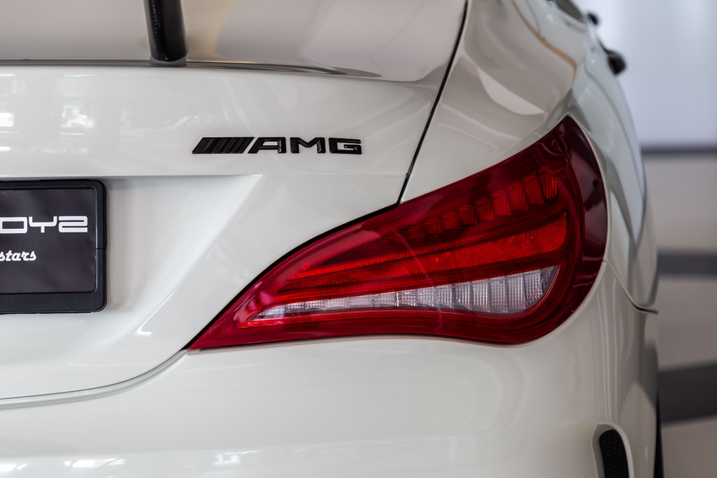 Mercedes-Benz CLA 45 AMG