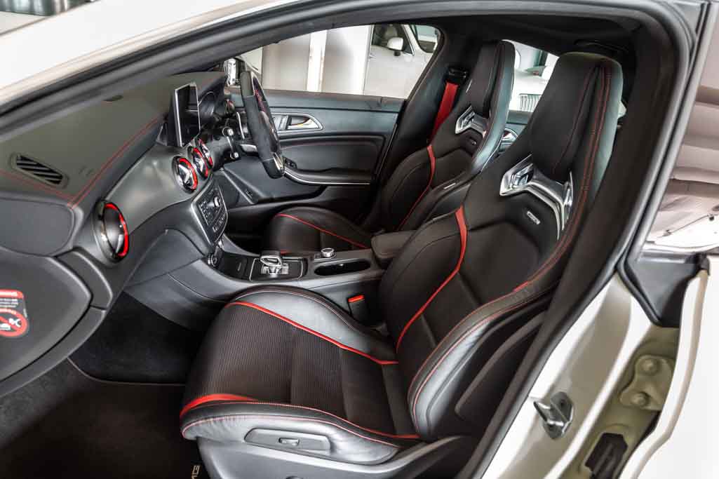 Mercedes-Benz CLA 45 AMG