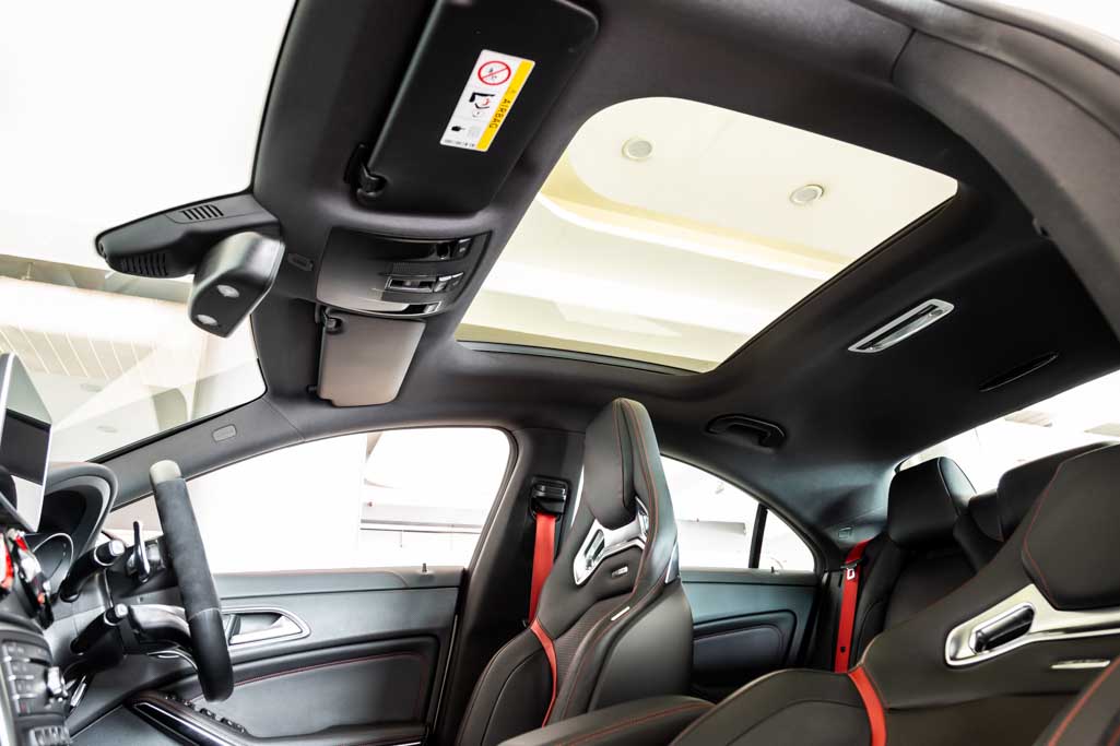 Mercedes-Benz CLA 45 AMG