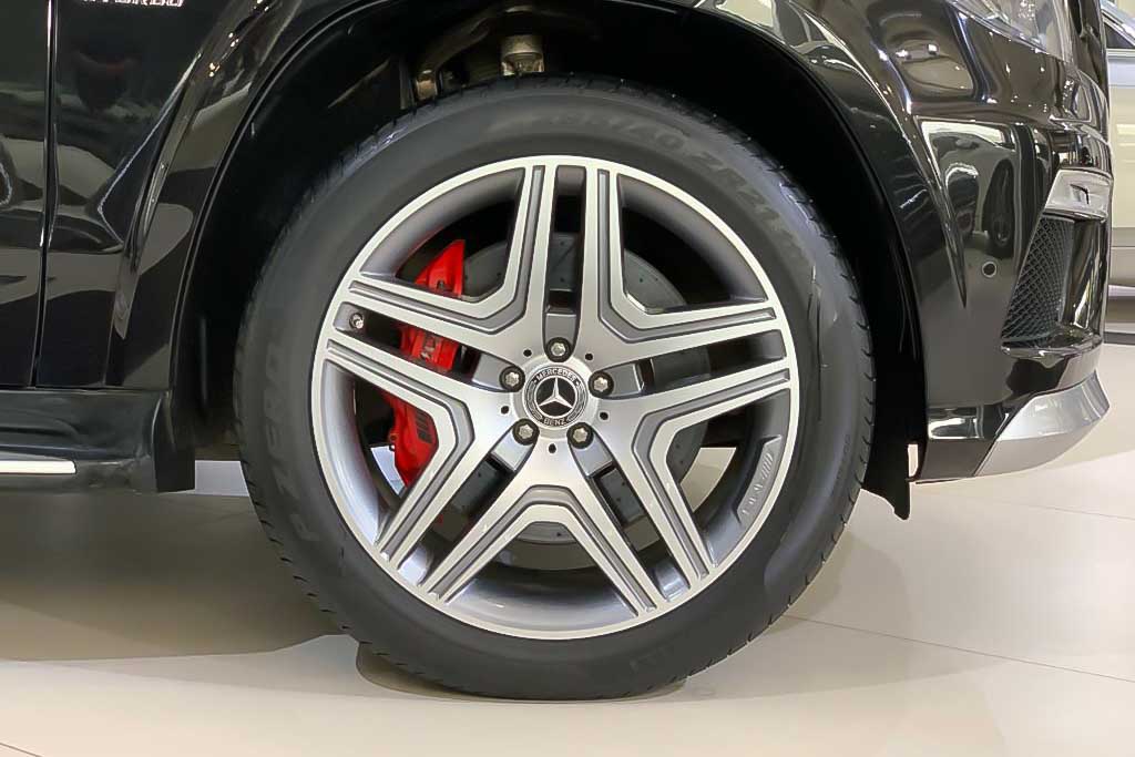 Mercedes-Benz GL 63 AMG