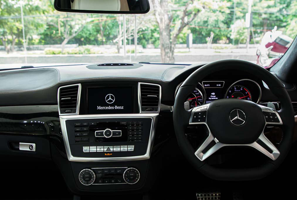 Mercedes Benz ML 63 AMG