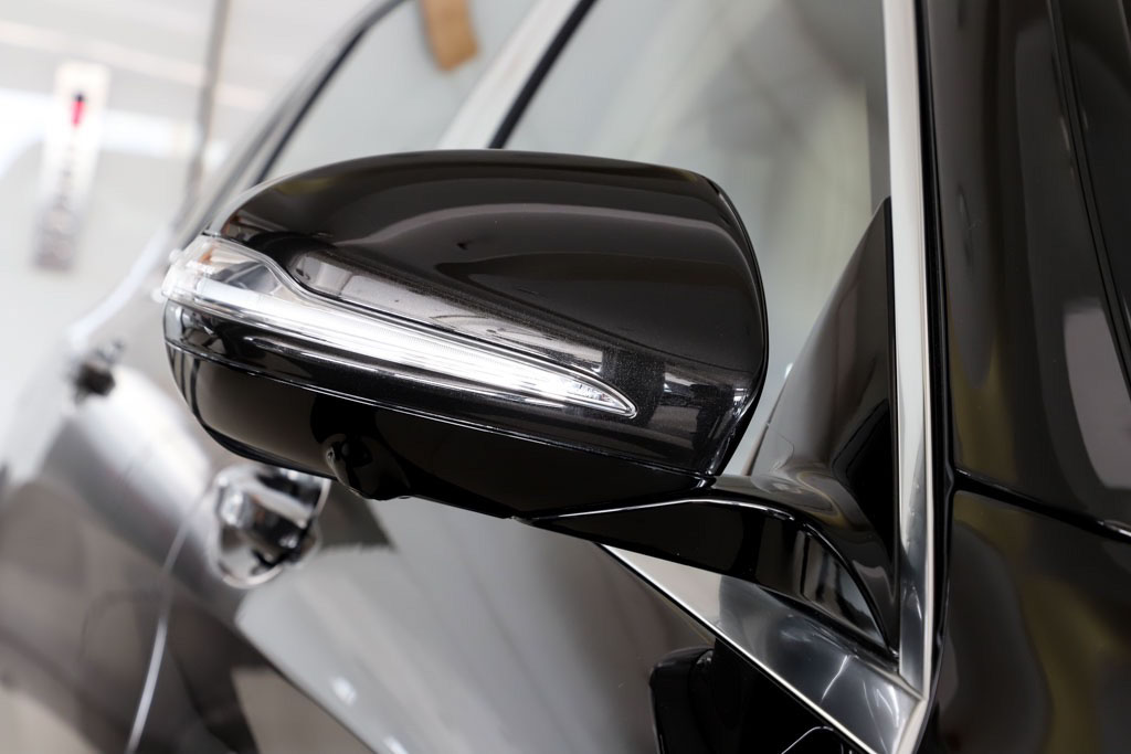 Mercedes Maybach S560