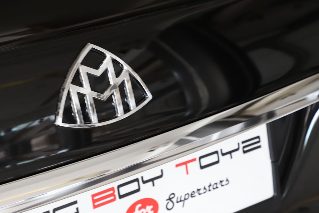 Mercedes Maybach S560