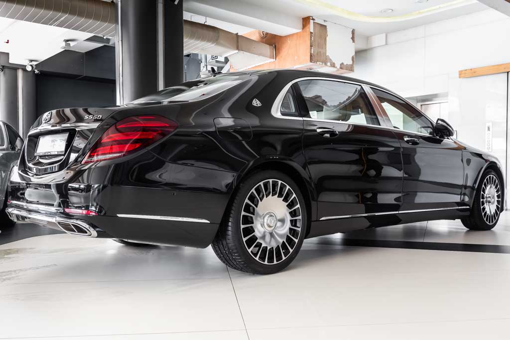 Mercedes Maybach S560