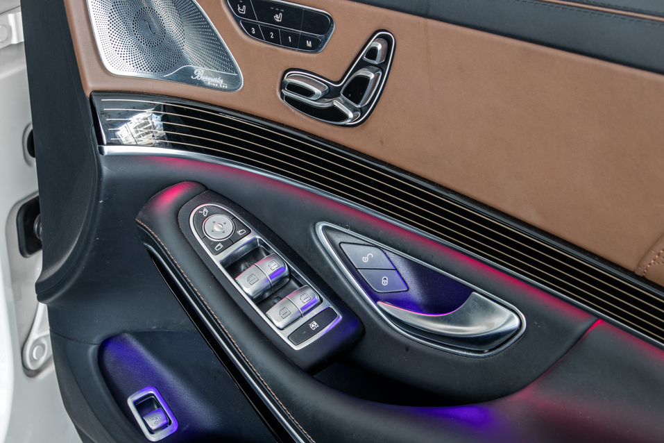 Mercedes Maybach S560