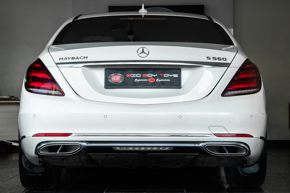 Mercedes Maybach S560