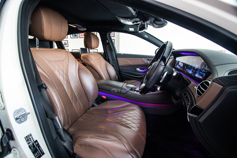 Mercedes Maybach S560