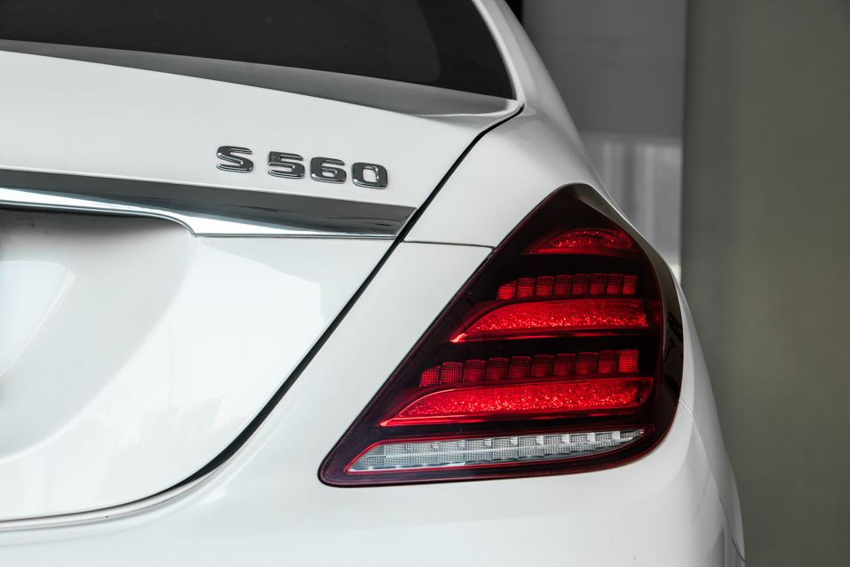 Mercedes Maybach S560