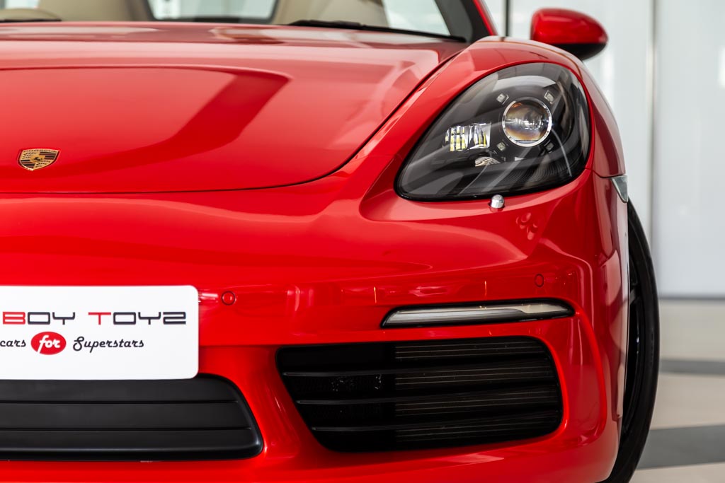 Porsche 718 Boxster