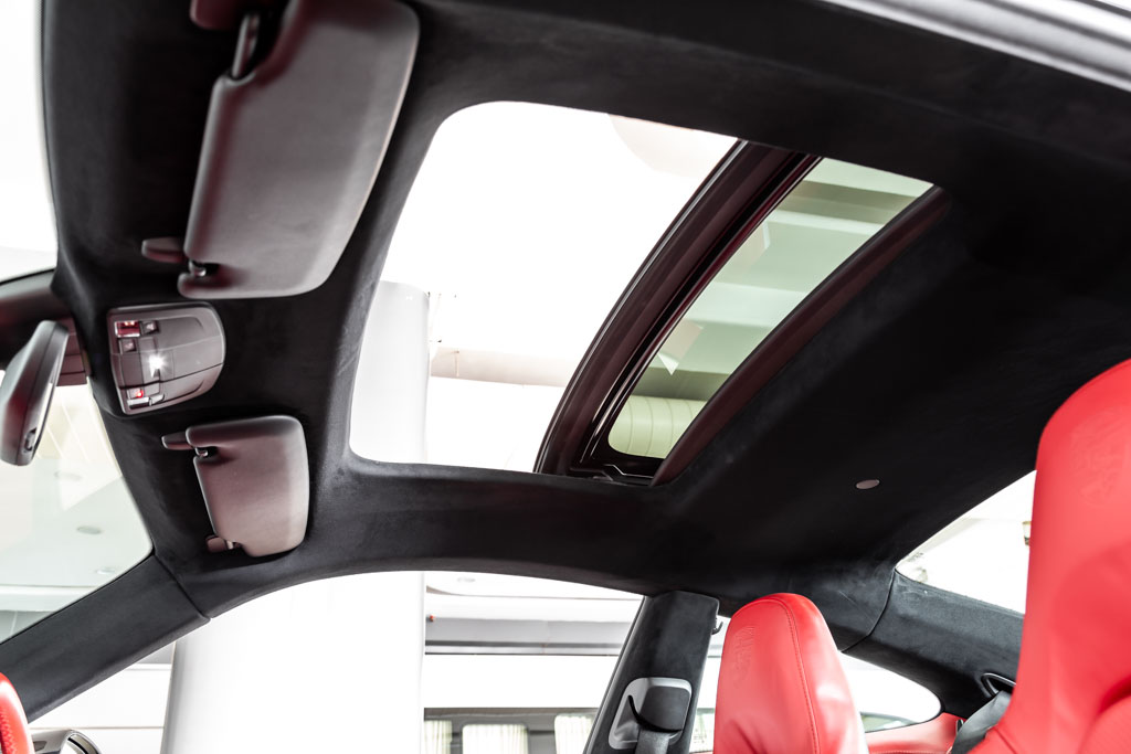 Porsche 911 Carrera S 'Manual'