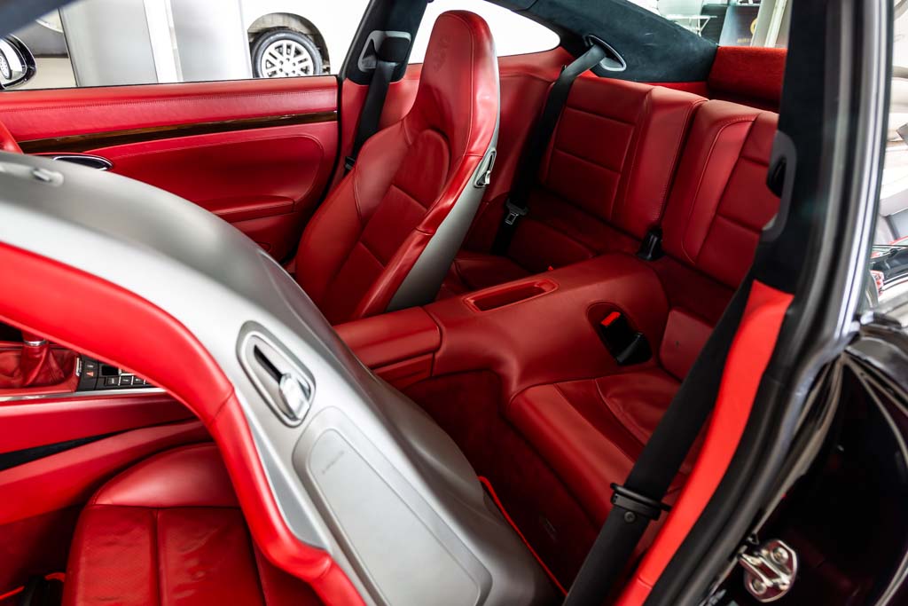 Porsche 911 Carrera S 'Manual'