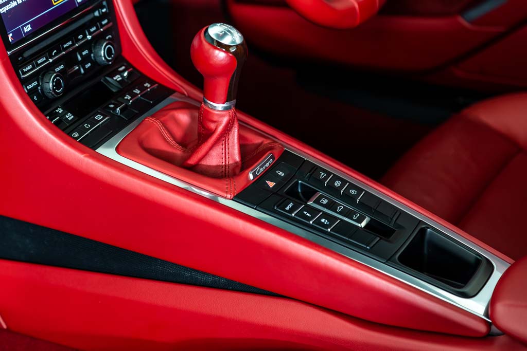 Porsche 911 Carrera S 'Manual'