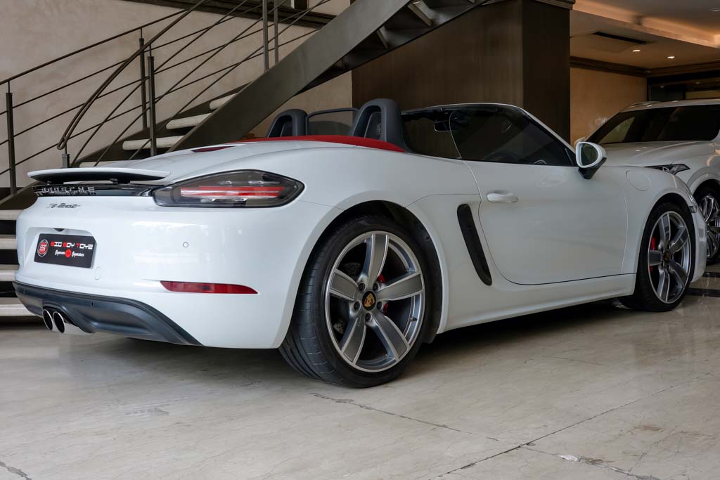 Porsche 718 Boxster
