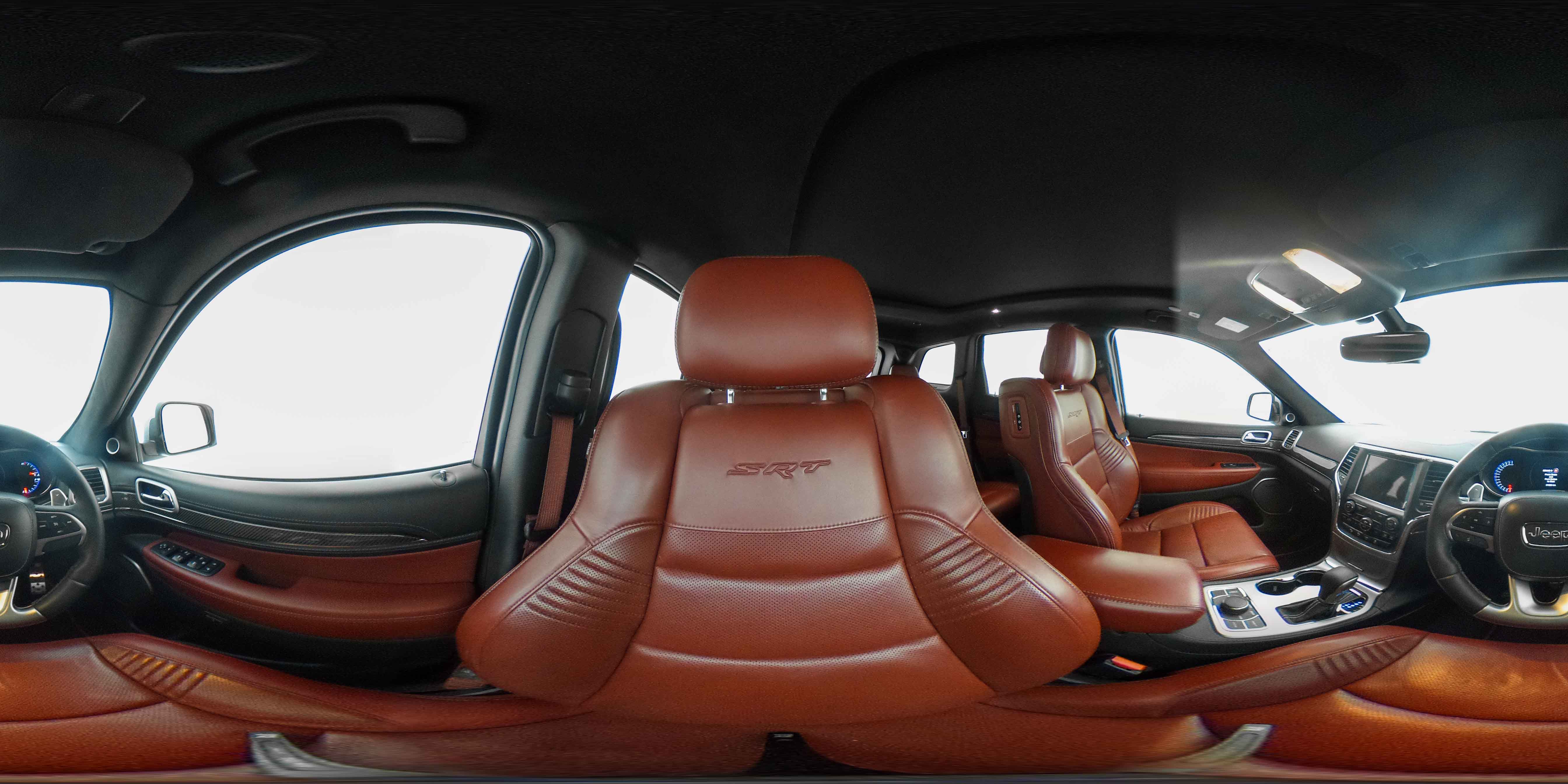 Jeep Grand Cherokee SRT