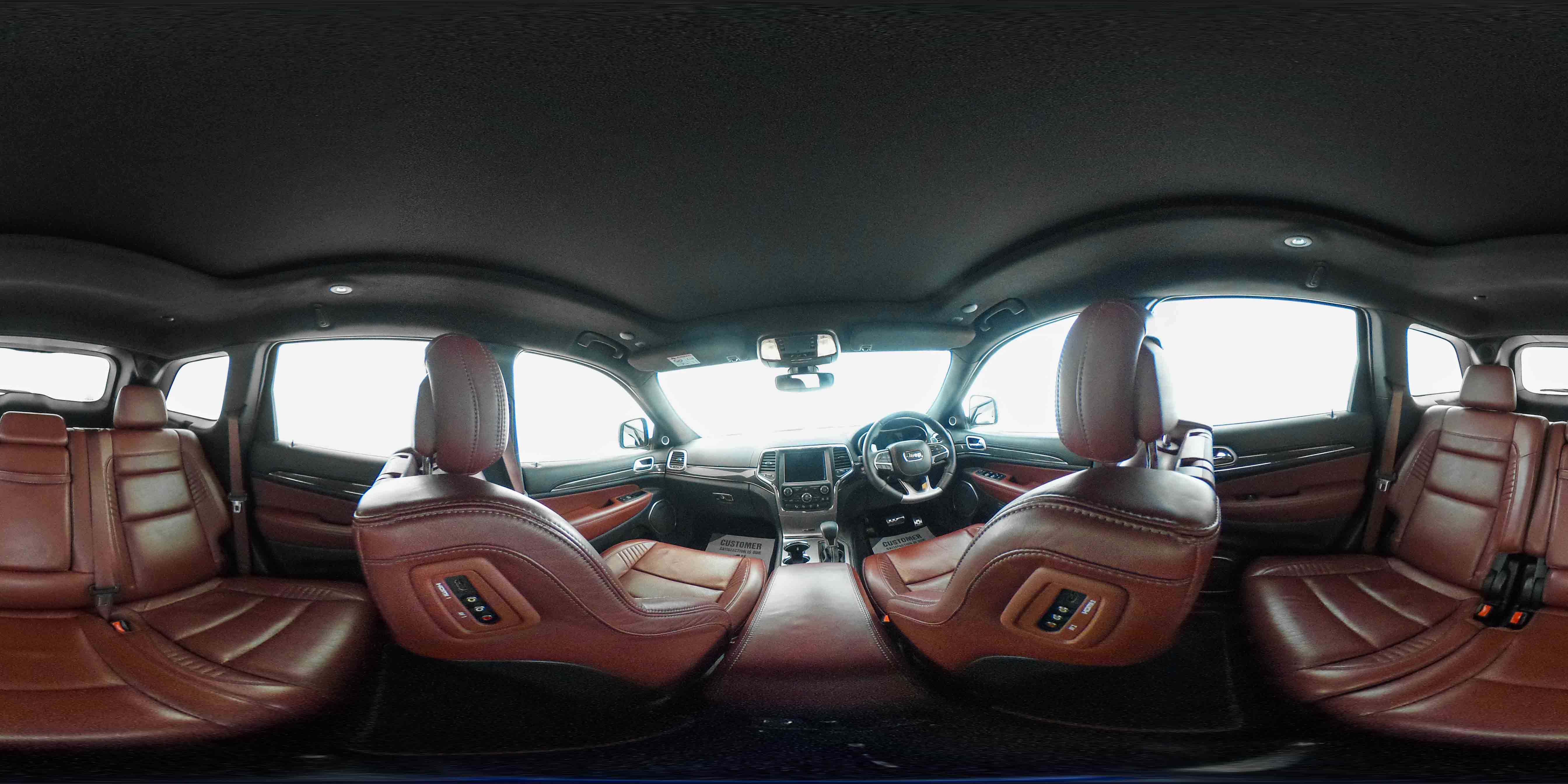 Jeep Grand Cherokee SRT