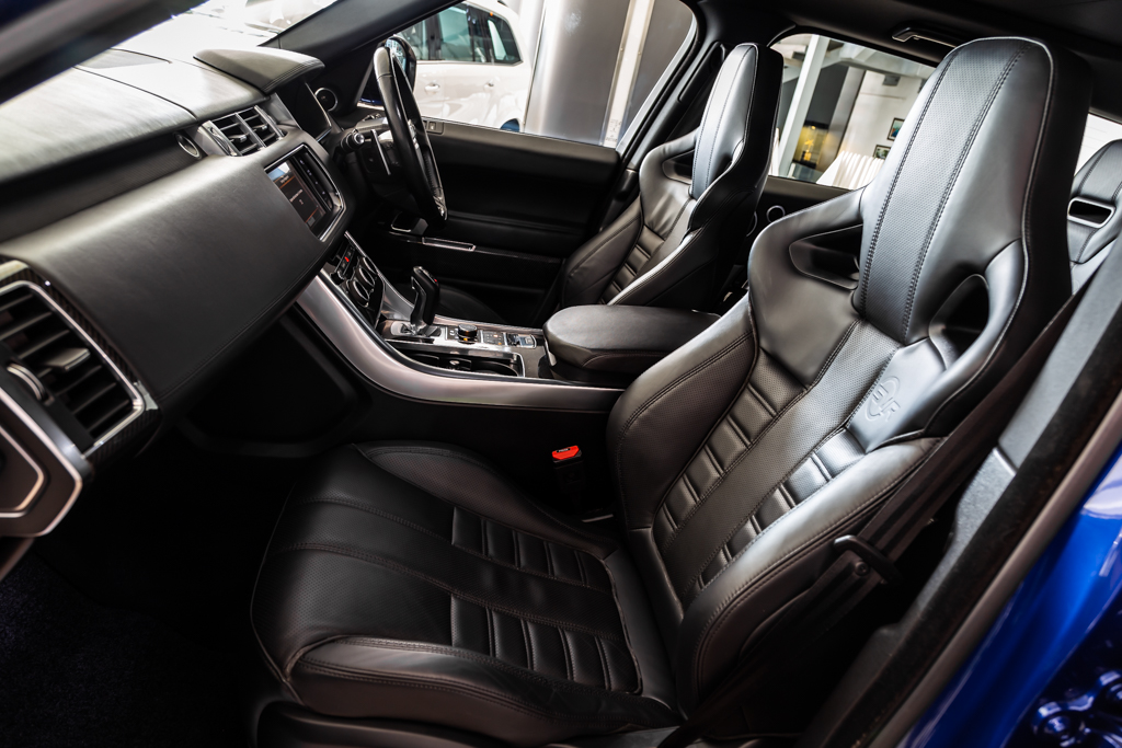 Range Rover Sport SVR